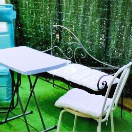 Nice View Jolie Studio Avec Jardin Exterior foto